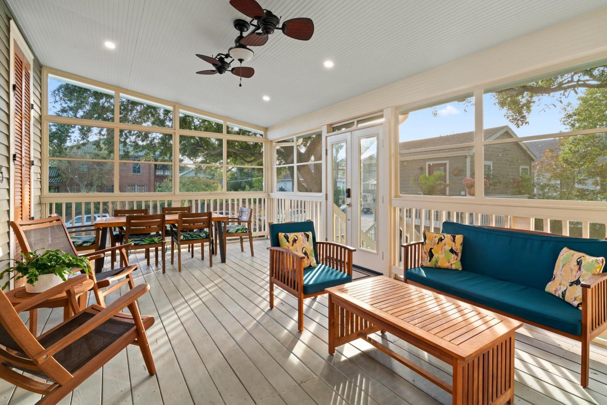 Historic Galveston Family Beach Home With 3 King Beds المظهر الخارجي الصورة